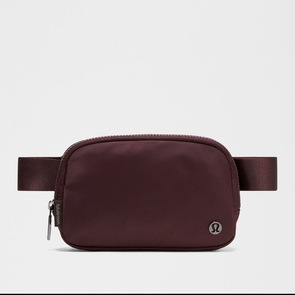 lululemon Everywhere Belt Bag - Picture 1 of 6